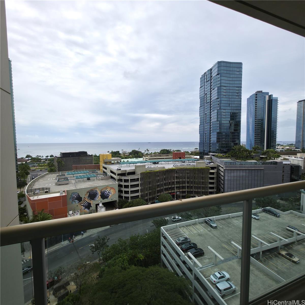 1133 Waimanu St Honolulu - Rental - photo 5 of 21