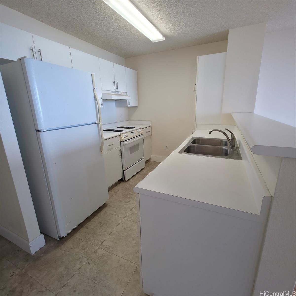 1133 Waimanu St Honolulu - Rental - photo 7 of 21