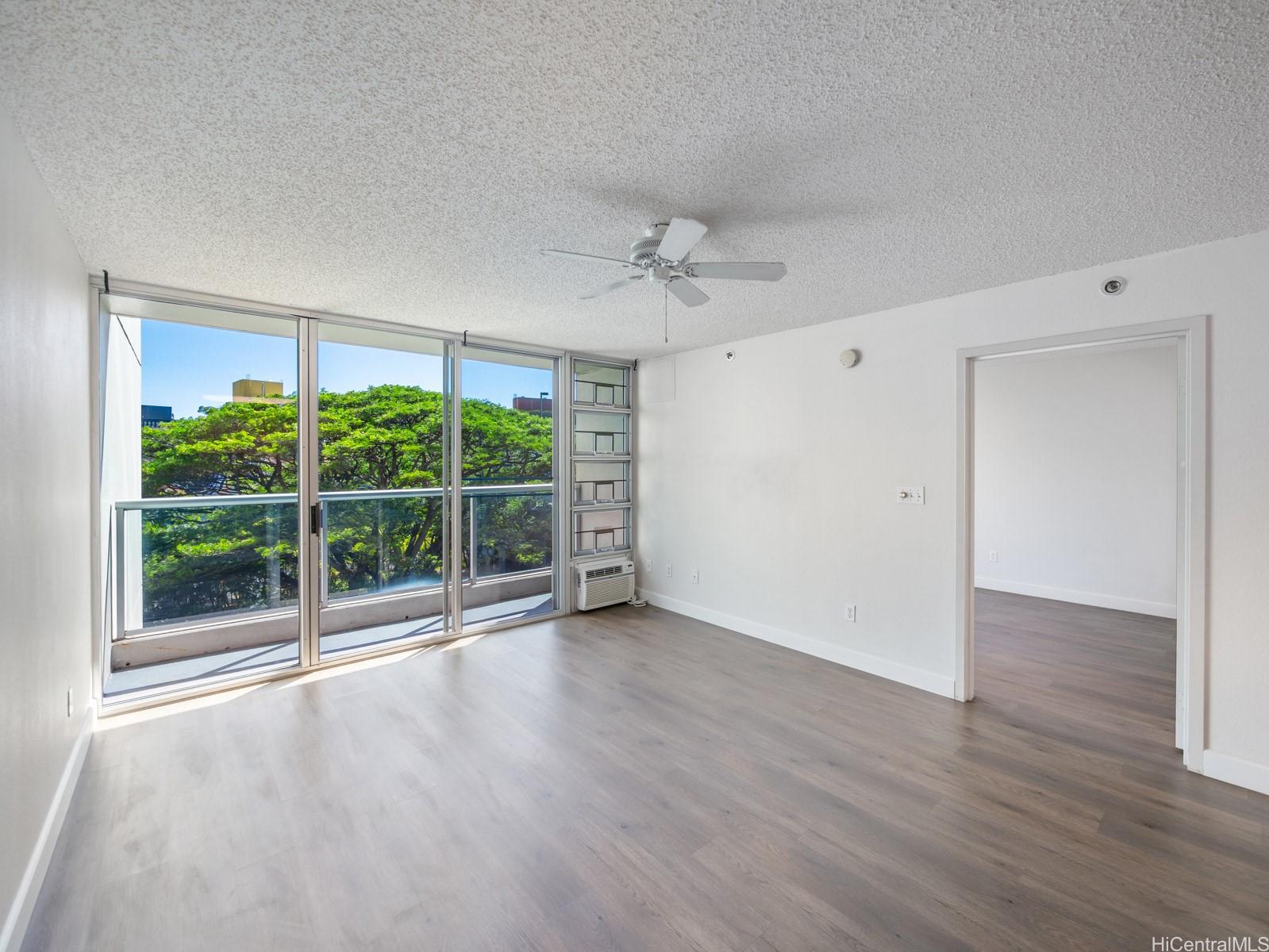 1133 Waimanu condo # 508, Honolulu, Hawaii - photo 2 of 23