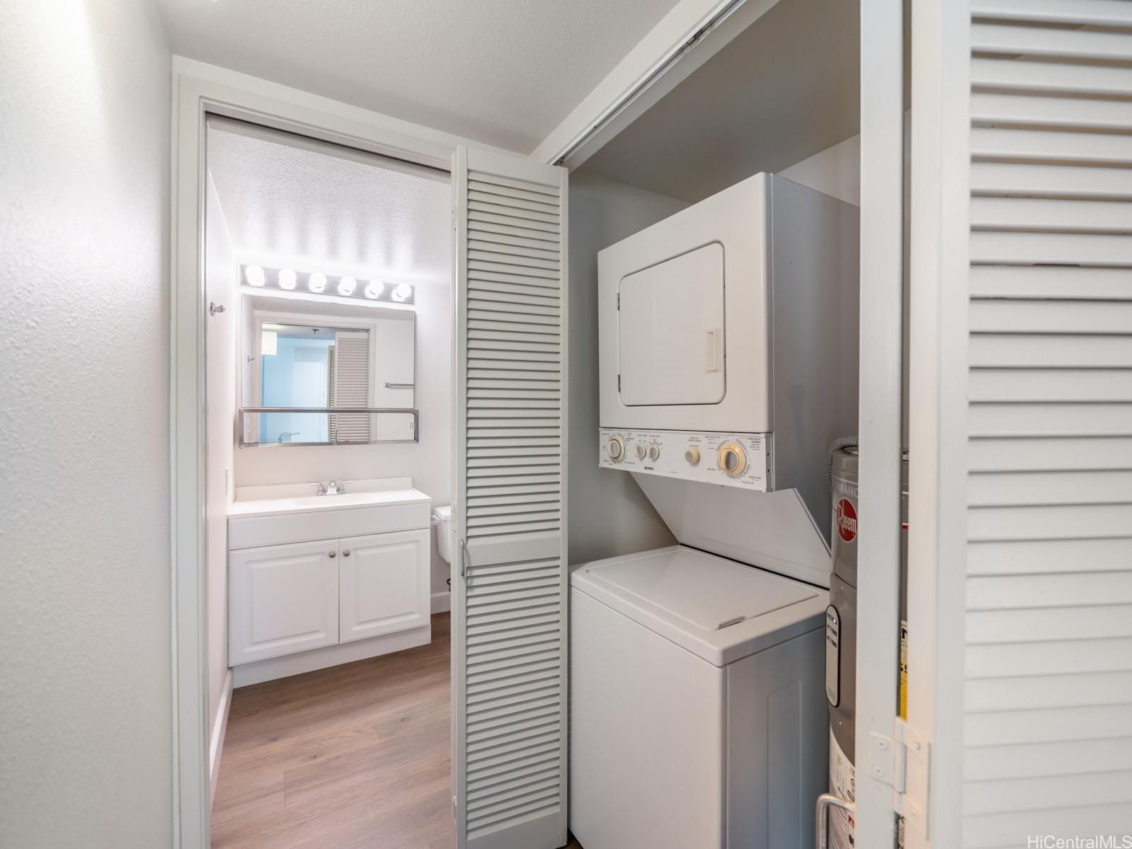 1133 Waimanu condo # 508, Honolulu, Hawaii - photo 11 of 21