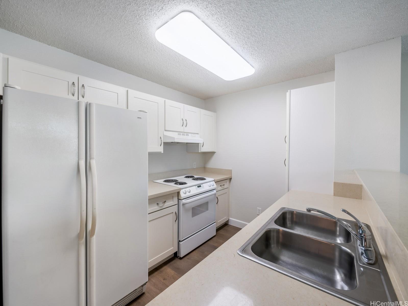 1133 Waimanu condo # 508, Honolulu, Hawaii - photo 11 of 23