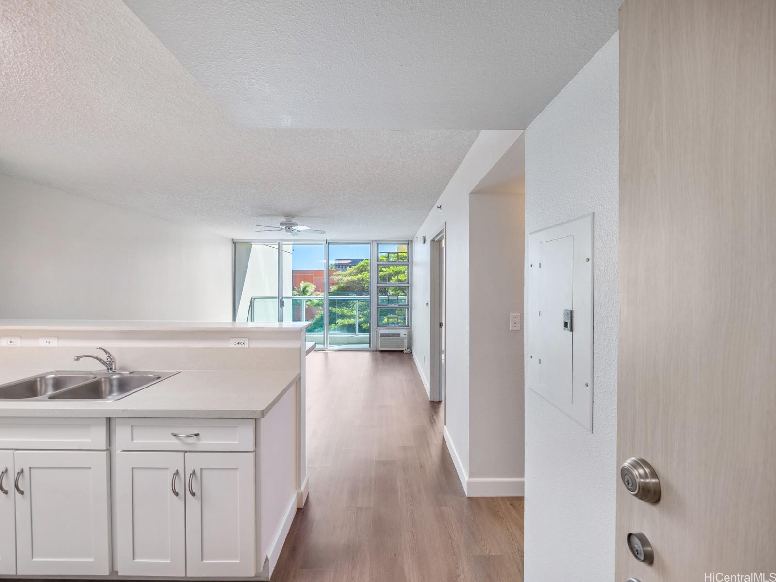 1133 Waimanu condo # 508, Honolulu, Hawaii - photo 12 of 23