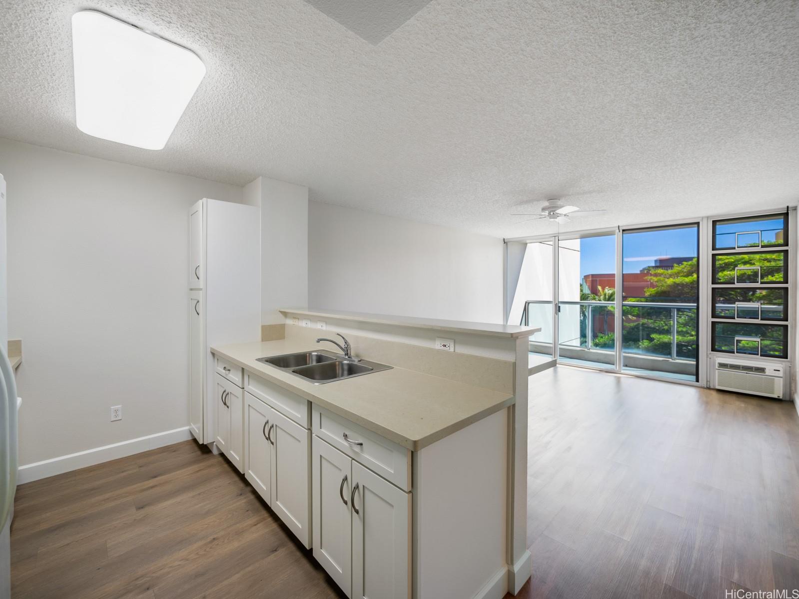 1133 Waimanu condo # 508, Honolulu, Hawaii - photo 6 of 21