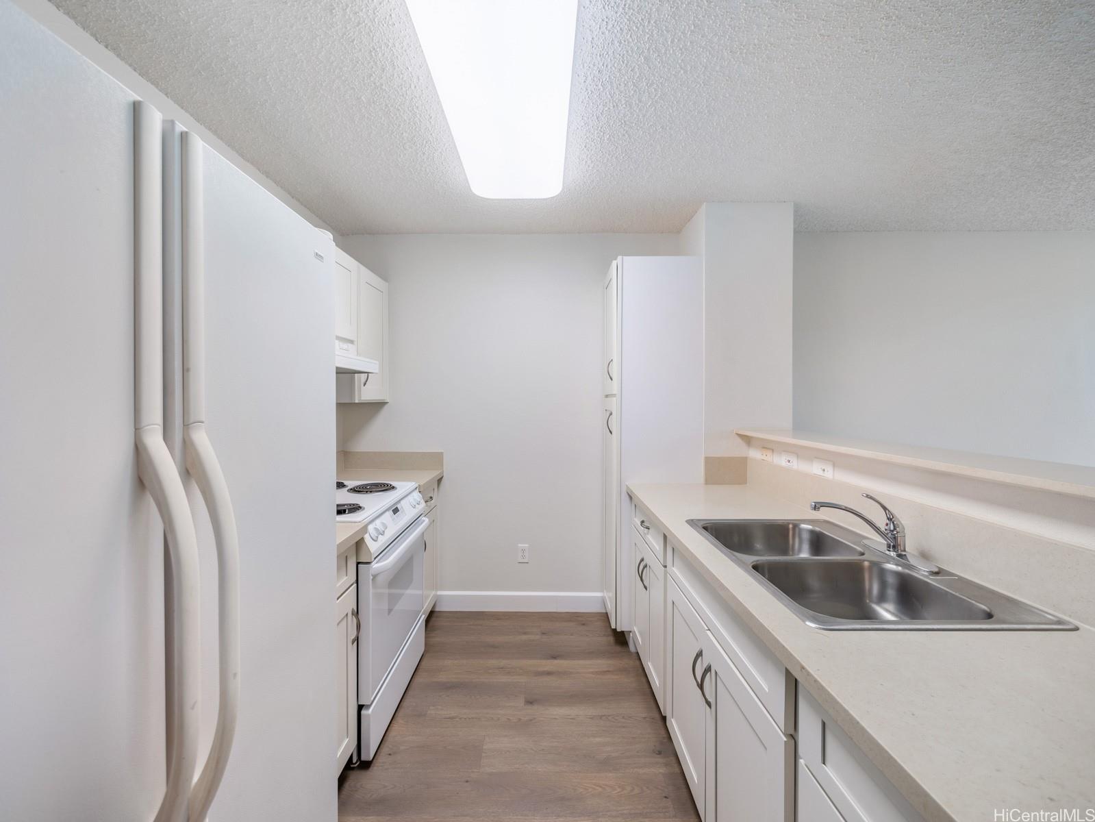 1133 Waimanu condo # 508, Honolulu, Hawaii - photo 10 of 23