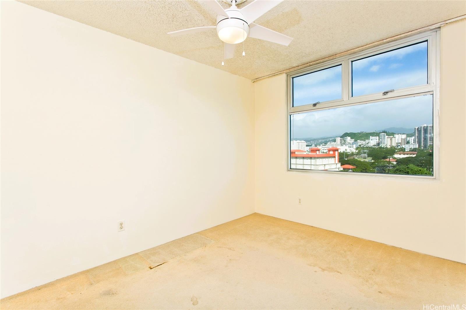 1133 Waimanu condo # 809, Honolulu, Hawaii - photo 11 of 18