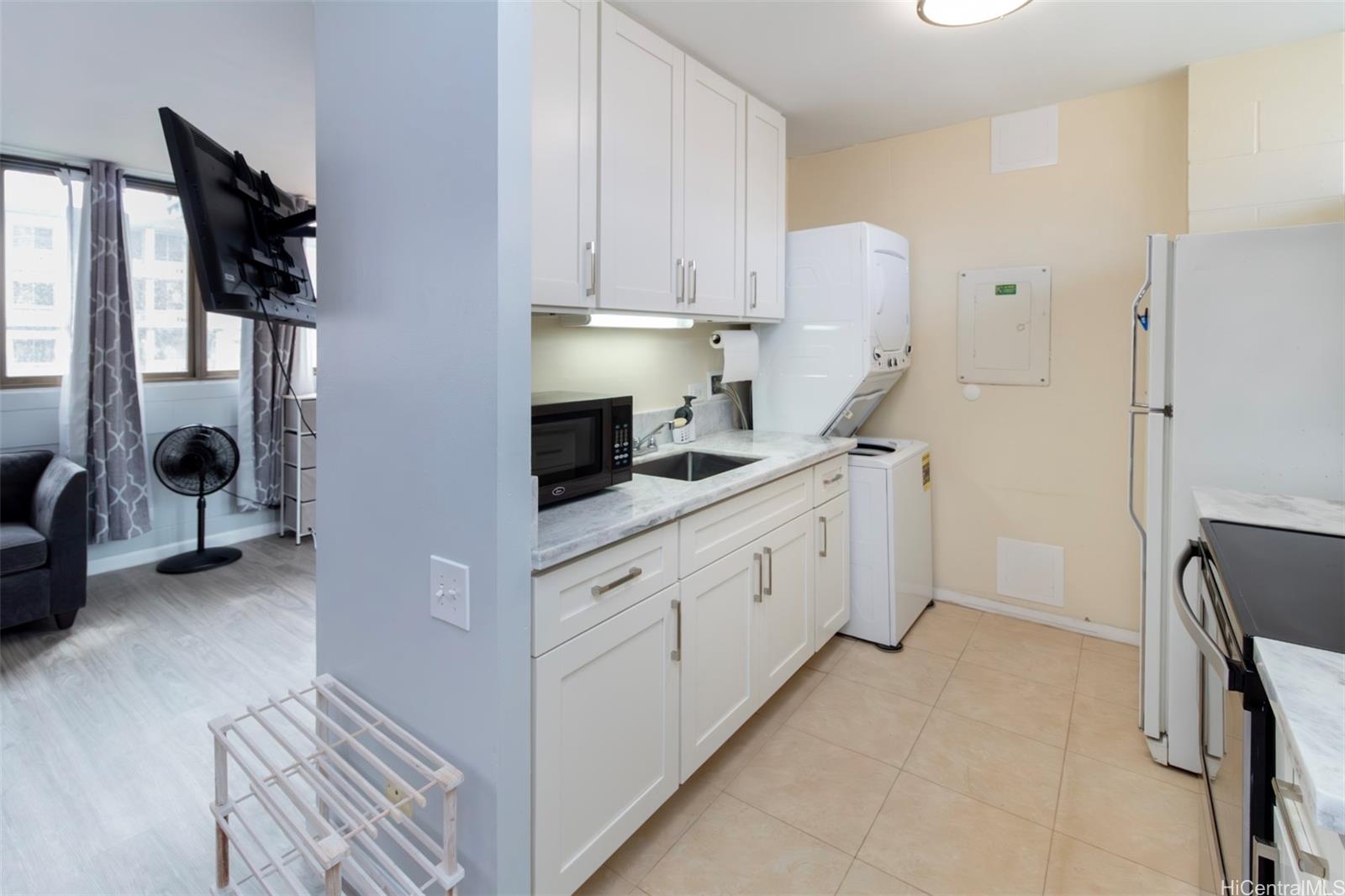 1134 Kinau Street Honolulu - Rental - photo 7 of 13