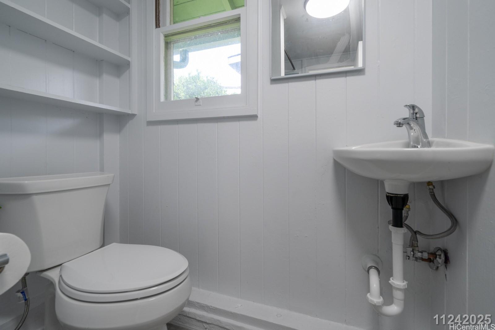 1136 Club Drive Wahiawa - Rental - photo 12 of 15