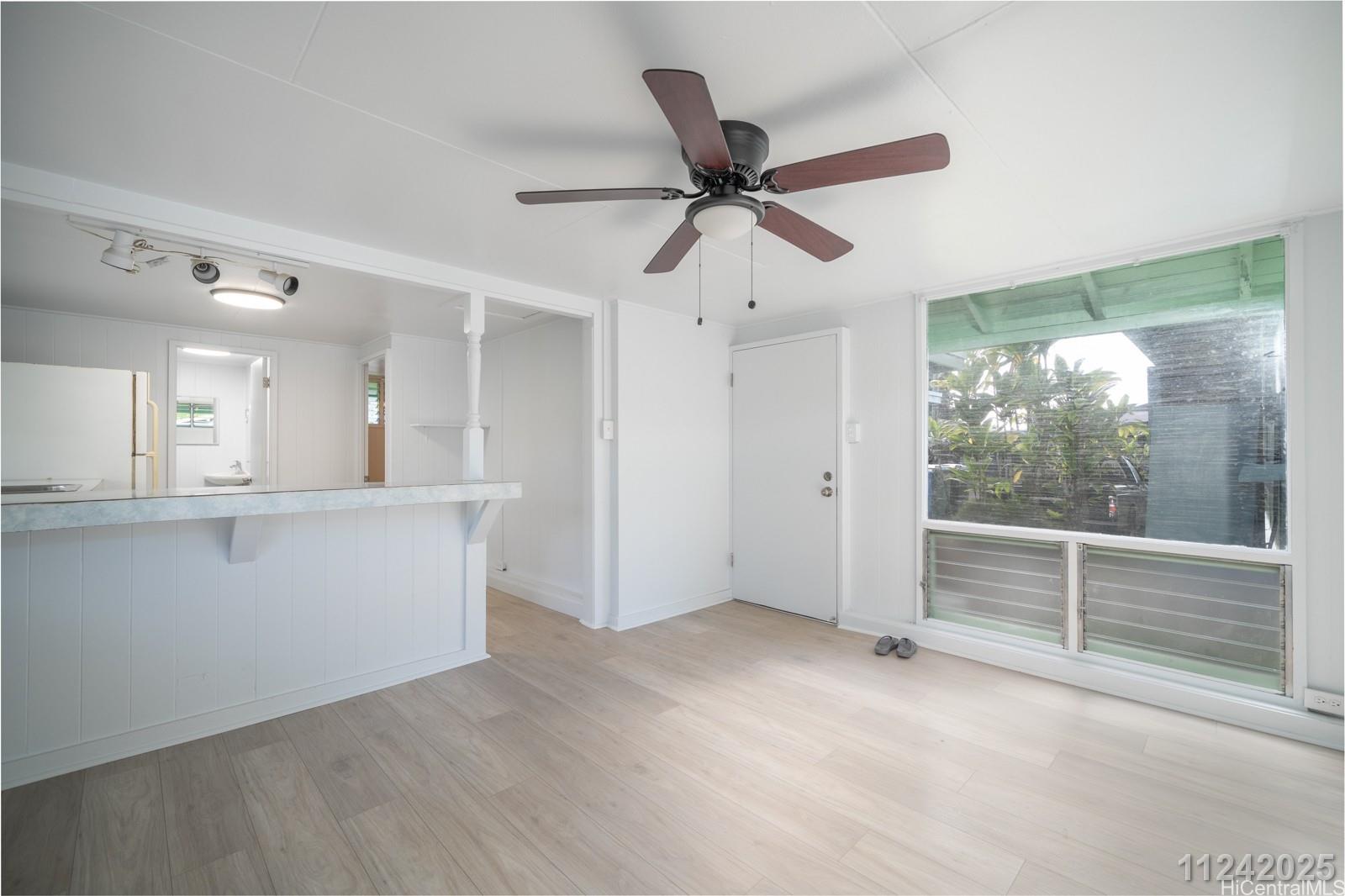 1136 Club Drive Wahiawa - Rental - photo 4 of 15