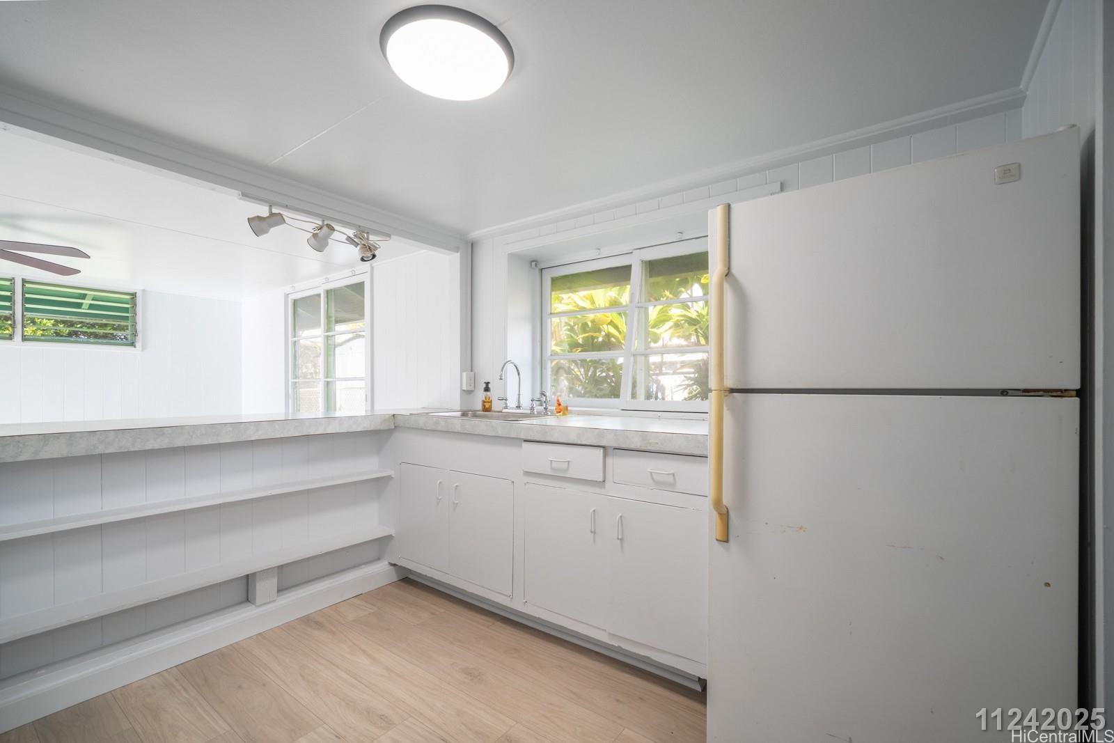 1136 Club Drive Wahiawa - Rental - photo 9 of 15