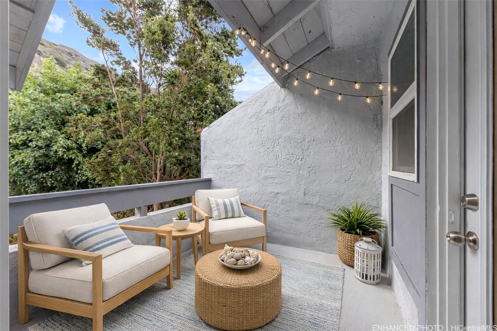 1136 Kumukumu Street townhouse # D, Honolulu, Hawaii - photo 18 of 25