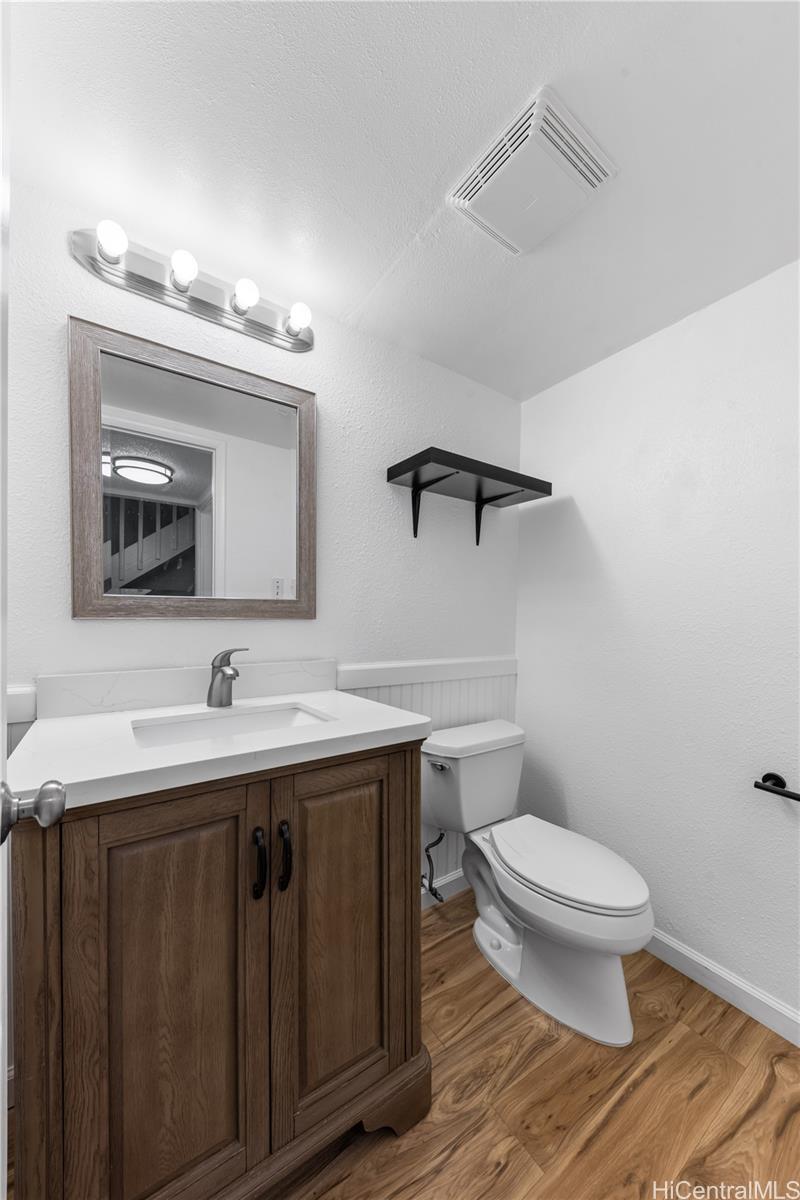 1136 Kumukumu Street townhouse # D, Honolulu, Hawaii - photo 7 of 25