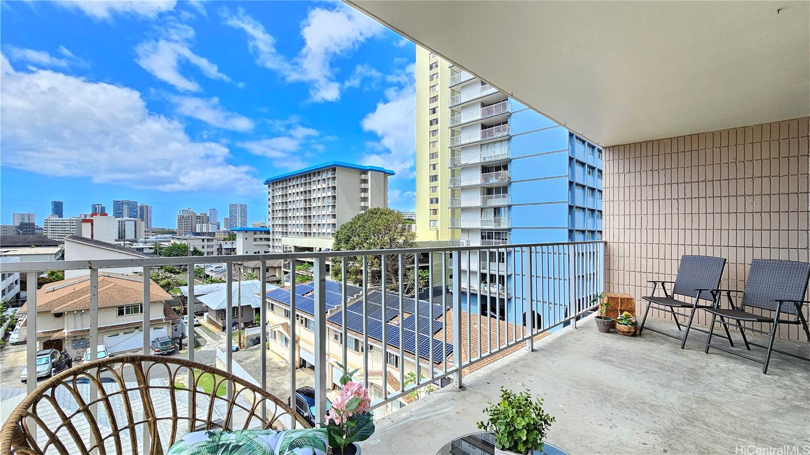 Wilder Terrace condo # 602, Honolulu, Hawaii - photo 12 of 21
