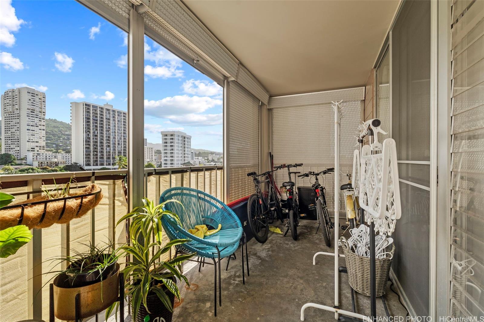 Wilder Terrace condo # 801, Honolulu, Hawaii - photo 13 of 15