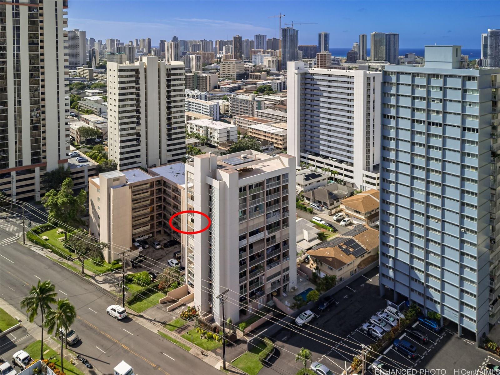 Wilder Terrace condo # 801, Honolulu, Hawaii - photo 4 of 15