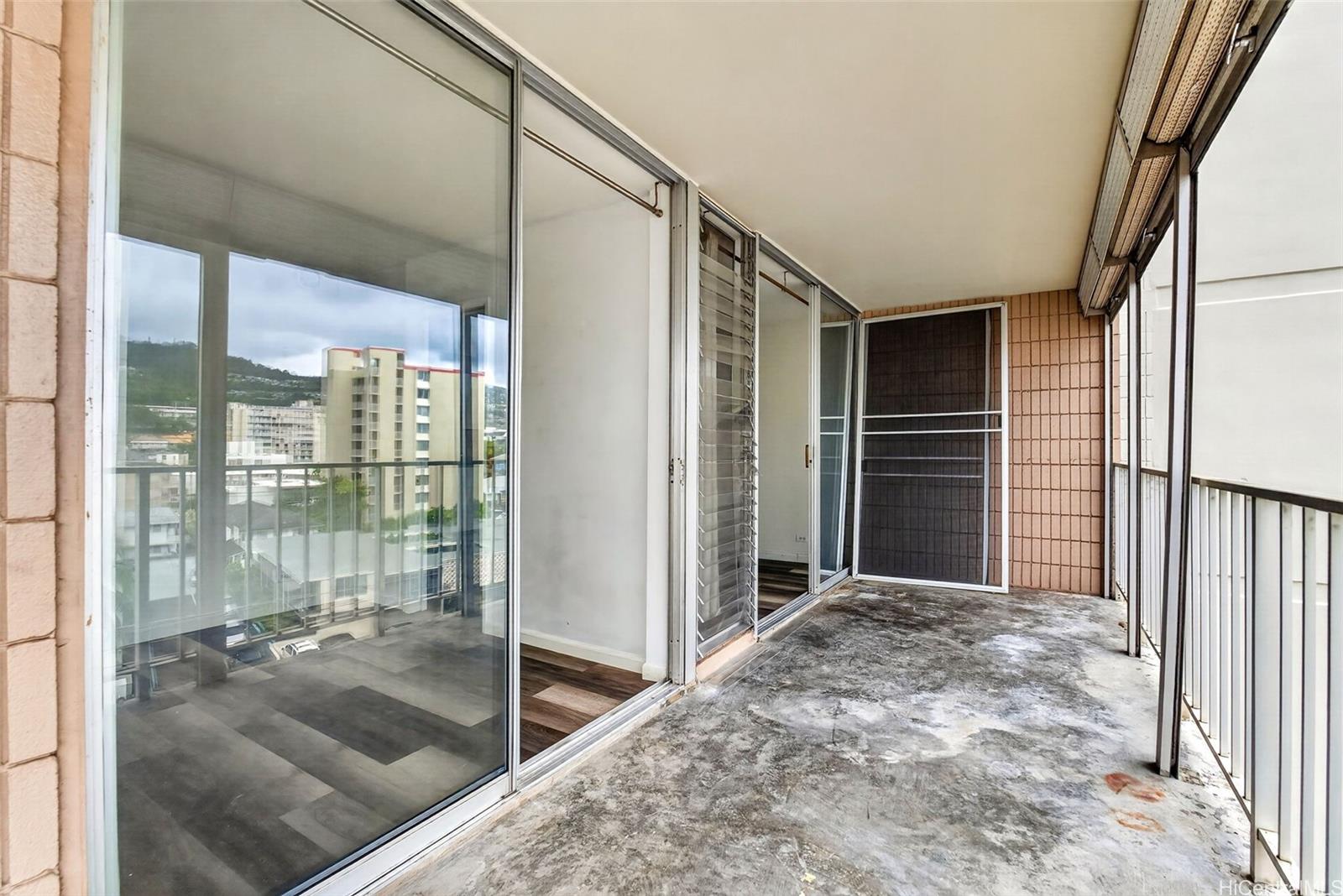 Wilder Terrace condo # 801, Honolulu, Hawaii - photo 12 of 21