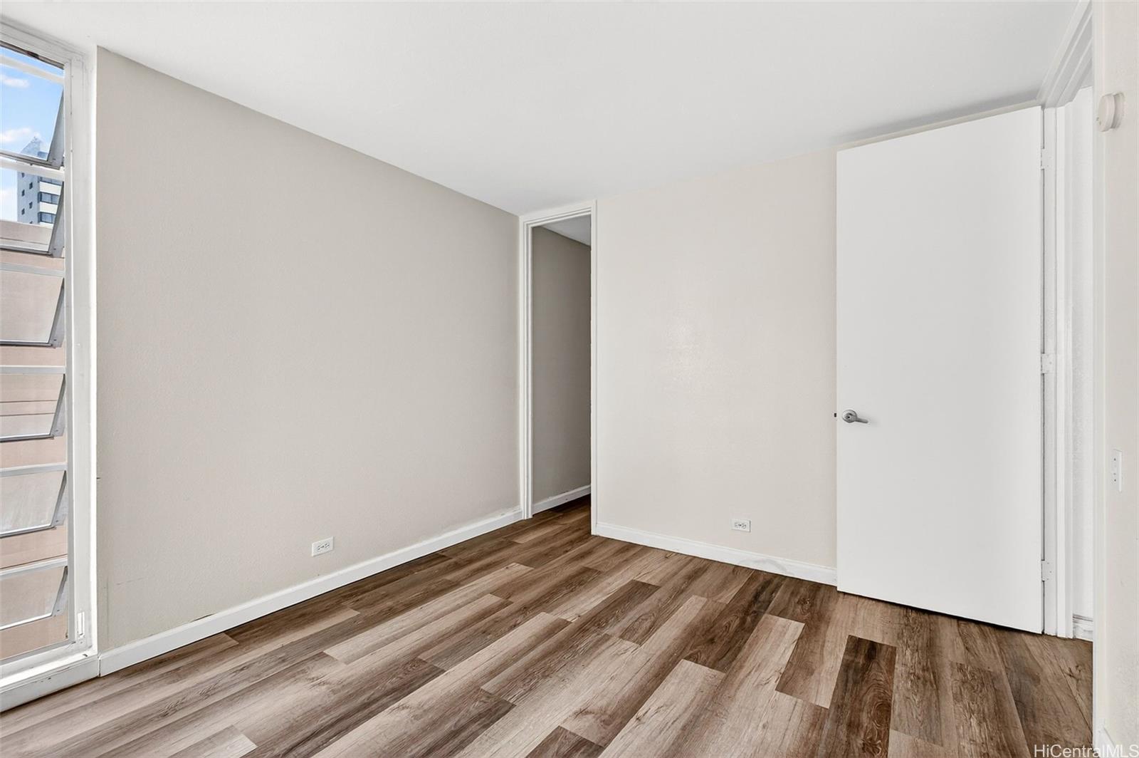 Wilder Terrace condo # 801, Honolulu, Hawaii - photo 17 of 21