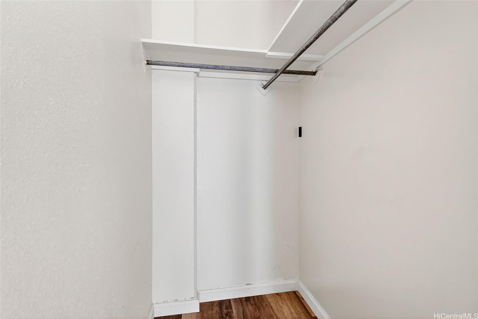 Wilder Terrace condo # 801, Honolulu, Hawaii - photo 18 of 21