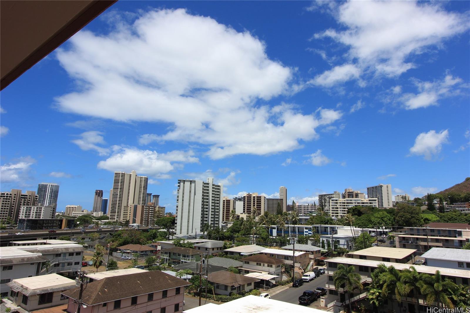 Hassinger Gardens condo # 605, Honolulu, Hawaii - photo 13 of 14