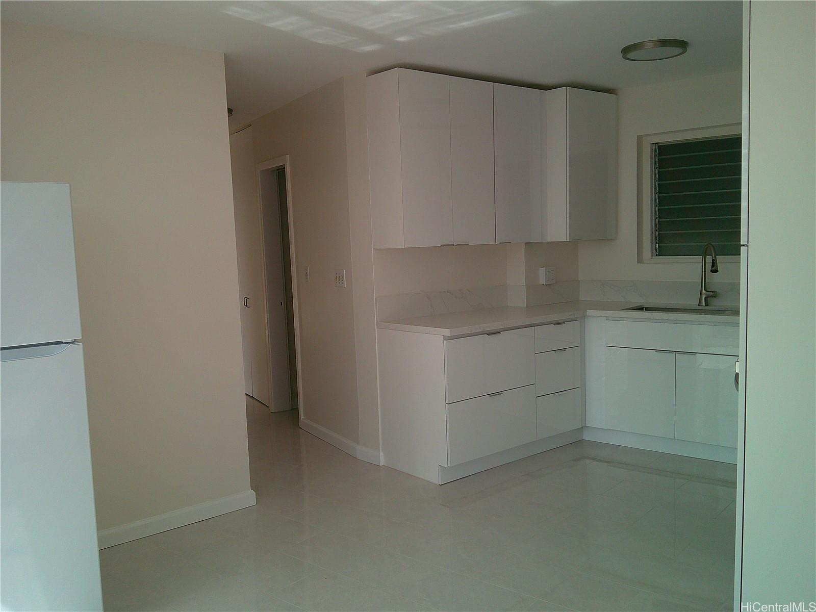 Kaimuki Jade condo # 303, Honolulu, Hawaii - photo 2 of 19