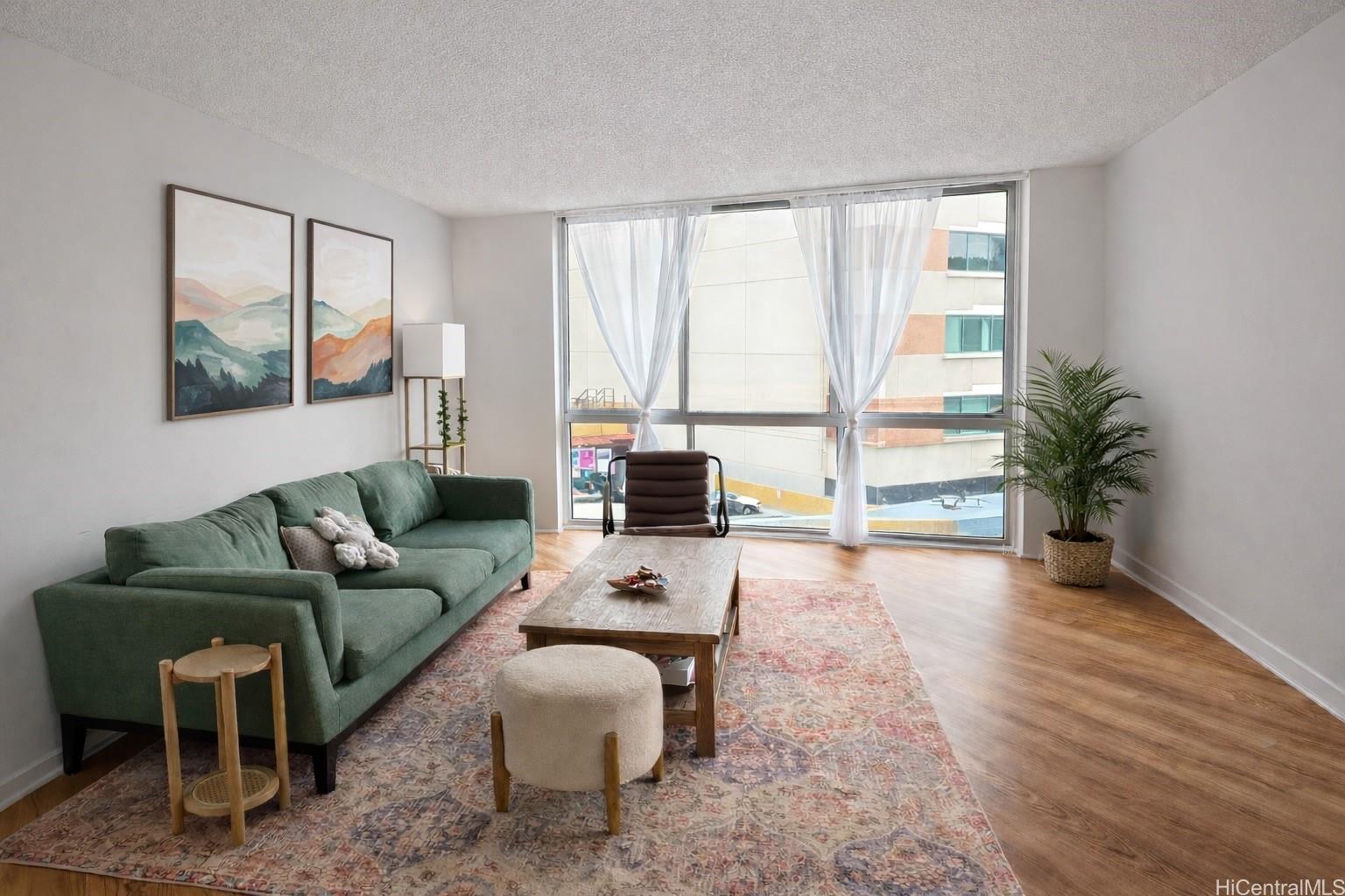 Kaimuki Jade condo # 401, Honolulu, Hawaii - photo 2 of 13