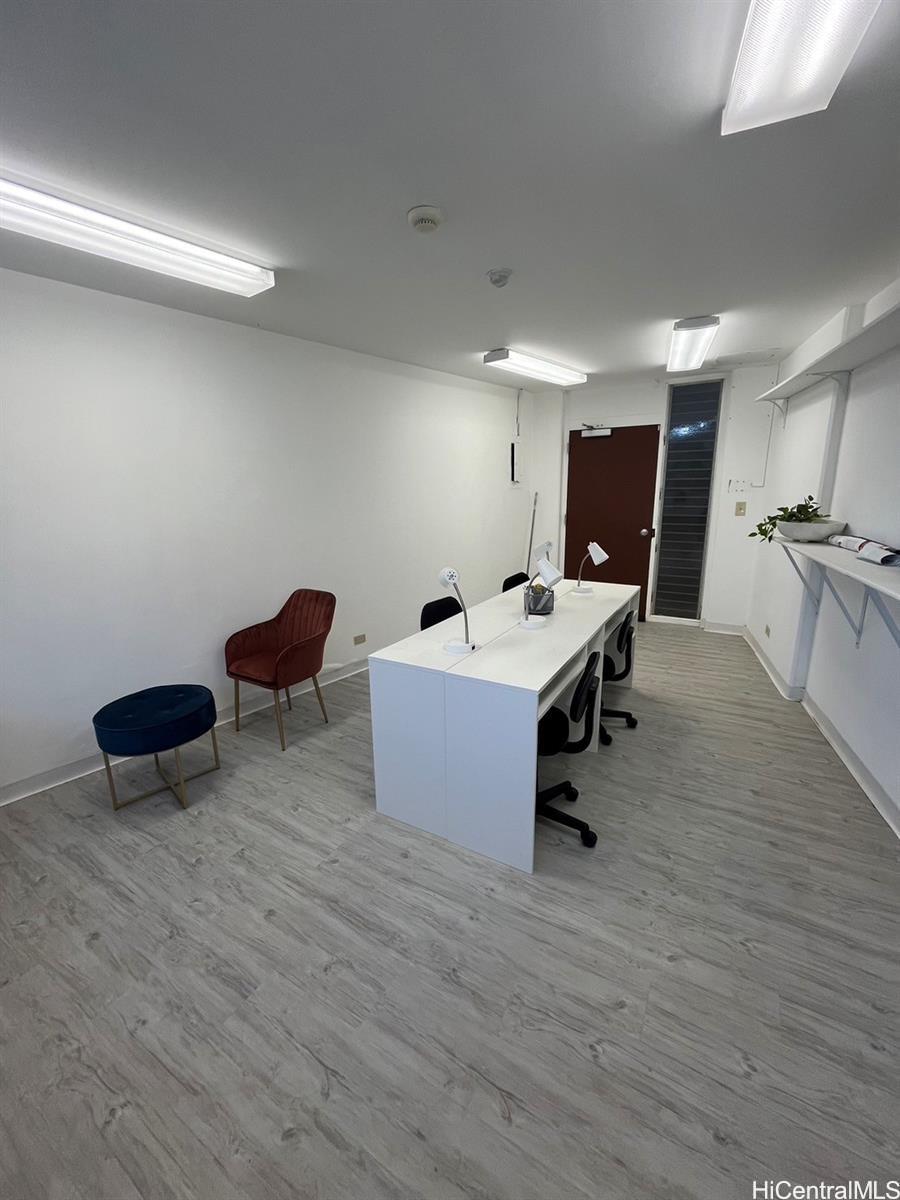 1139 9th Ave Honolulu - Rental - photo 8 of 12