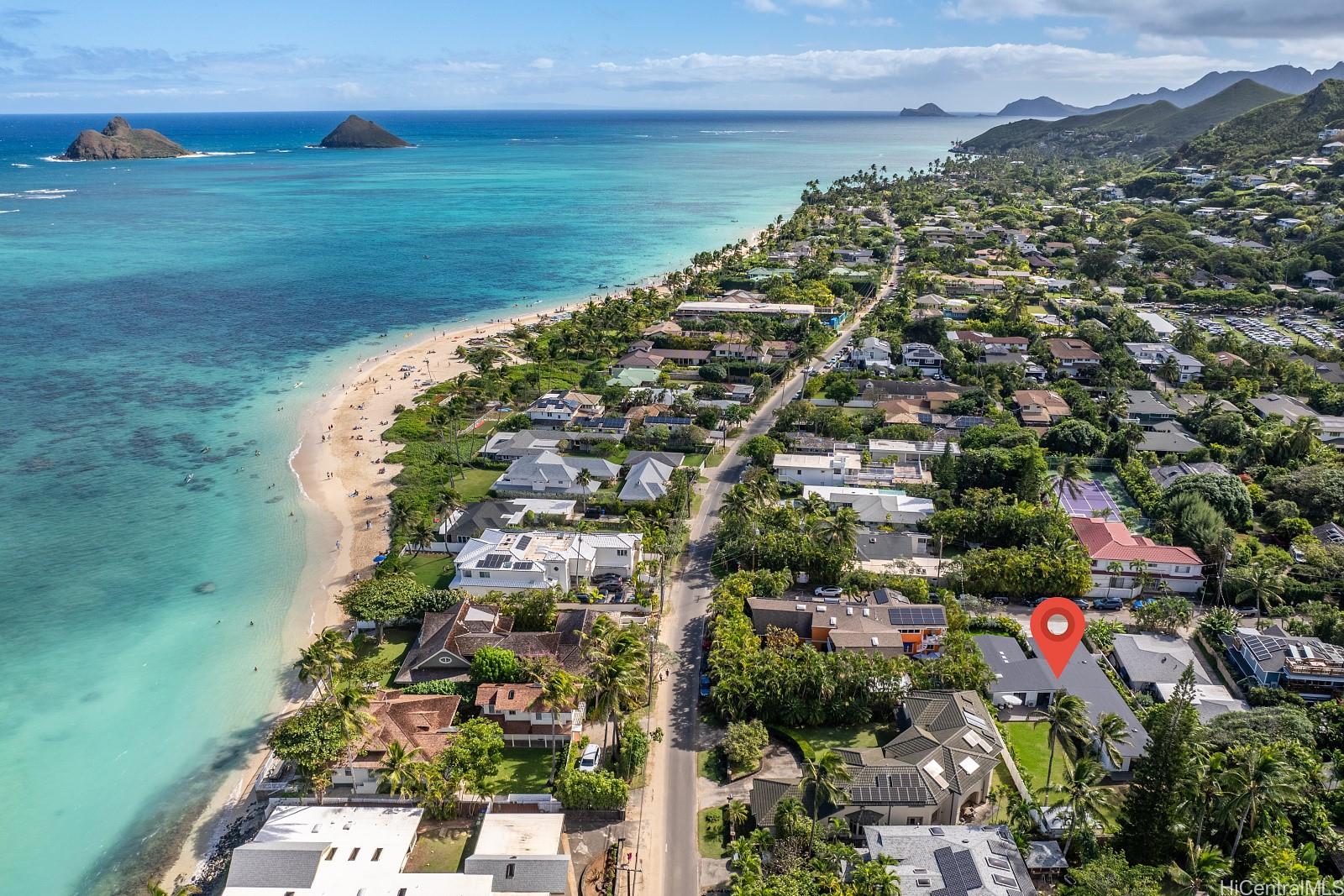 114  Kaelepulu Drive Lanikai, Kailua home - photo 2 of 25