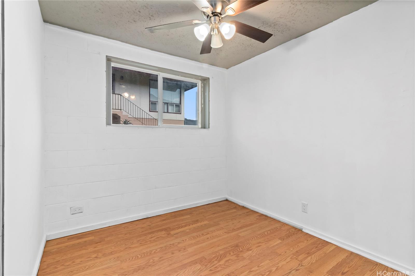 1141  Olomea St Kapalama, Honolulu home - photo 12 of 25