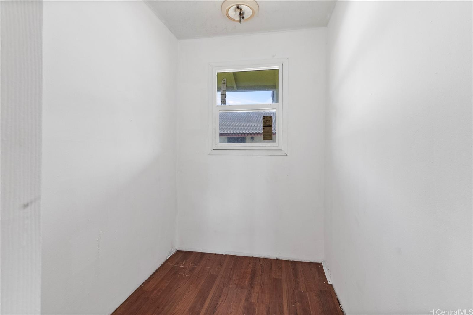 1141  Olomea St Kapalama, Honolulu home - photo 17 of 25