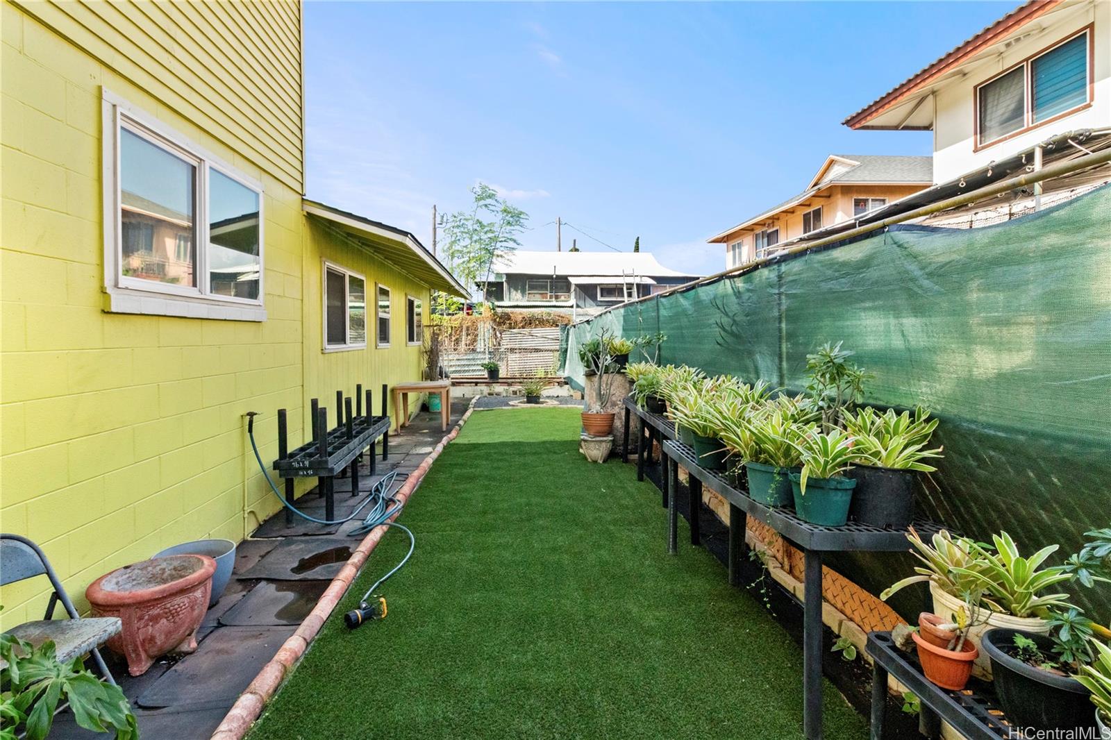 1141  Olomea St Kapalama, Honolulu home - photo 21 of 25