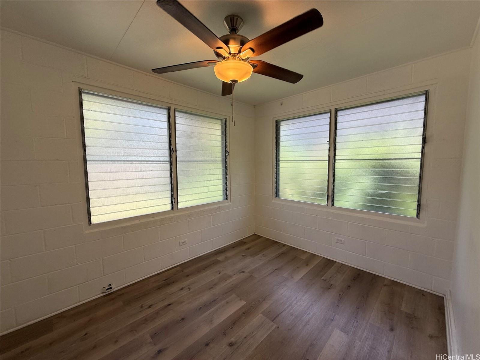 1142  Kamaile Street Kakaako, Honolulu home - photo 18 of 24