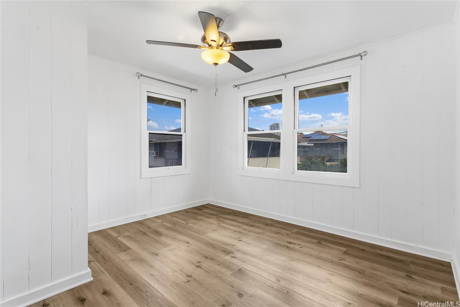 1142  Kamaile Street Kakaako, Honolulu home - photo 14 of 25