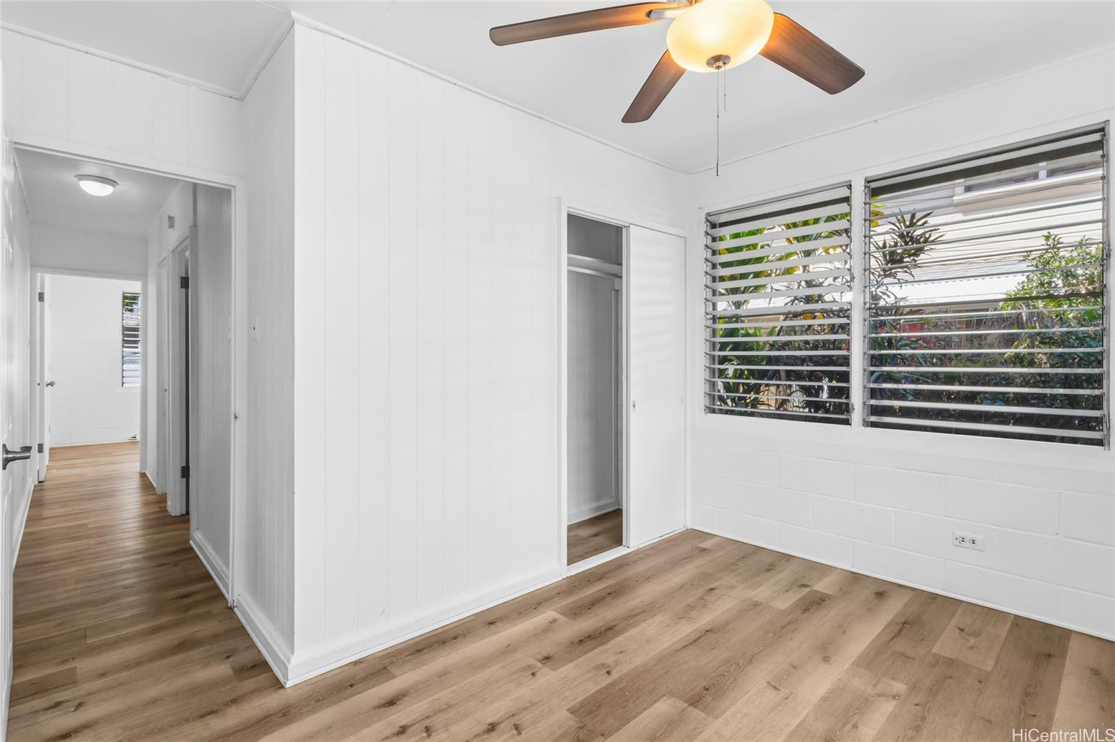 1142  Kamaile Street Kakaako, Honolulu home - photo 8 of 25