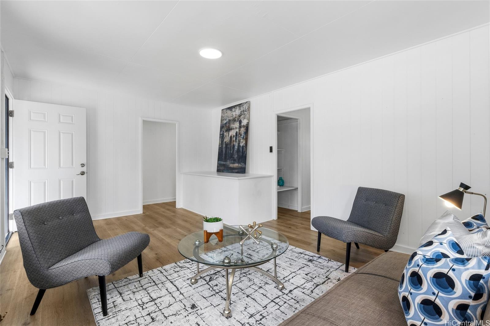 1142  Kamaile Street Kakaako, Honolulu home - photo 9 of 25