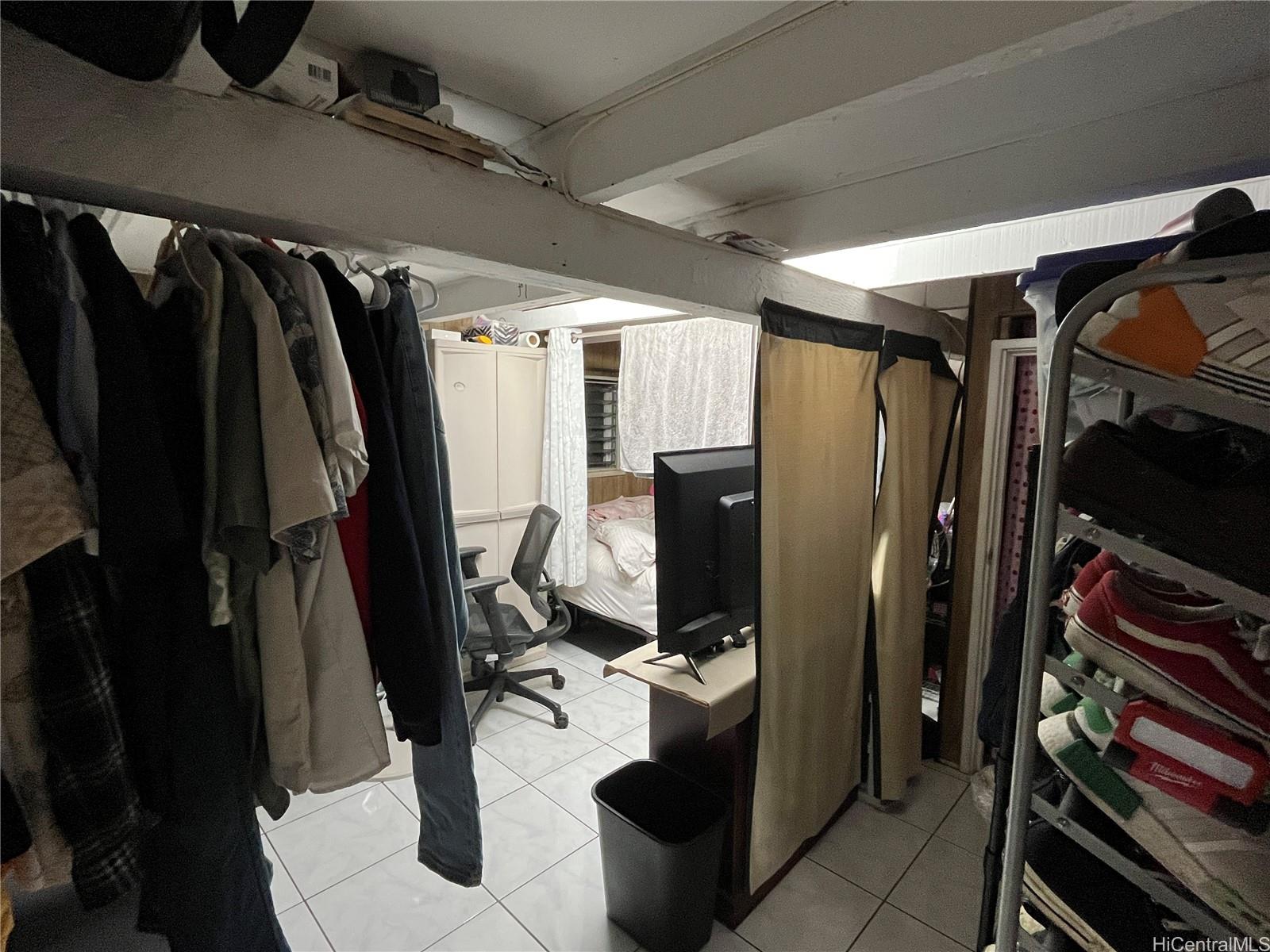 1142  Richard Lane Kalihi-lower, Honolulu home - photo 16 of 23