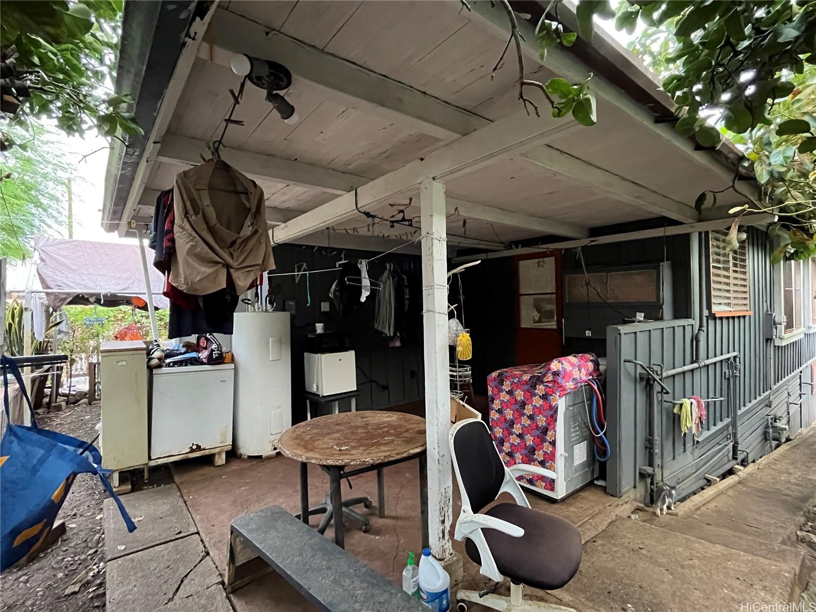 1142  Richard Lane Kalihi-lower, Honolulu home - photo 20 of 23