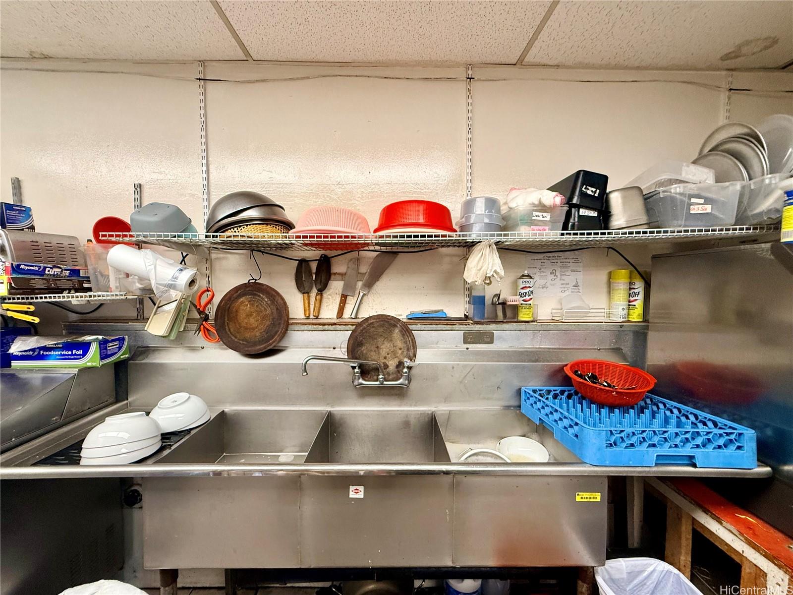 1145 Maunakea St Chinatown  - photo 17 of 18