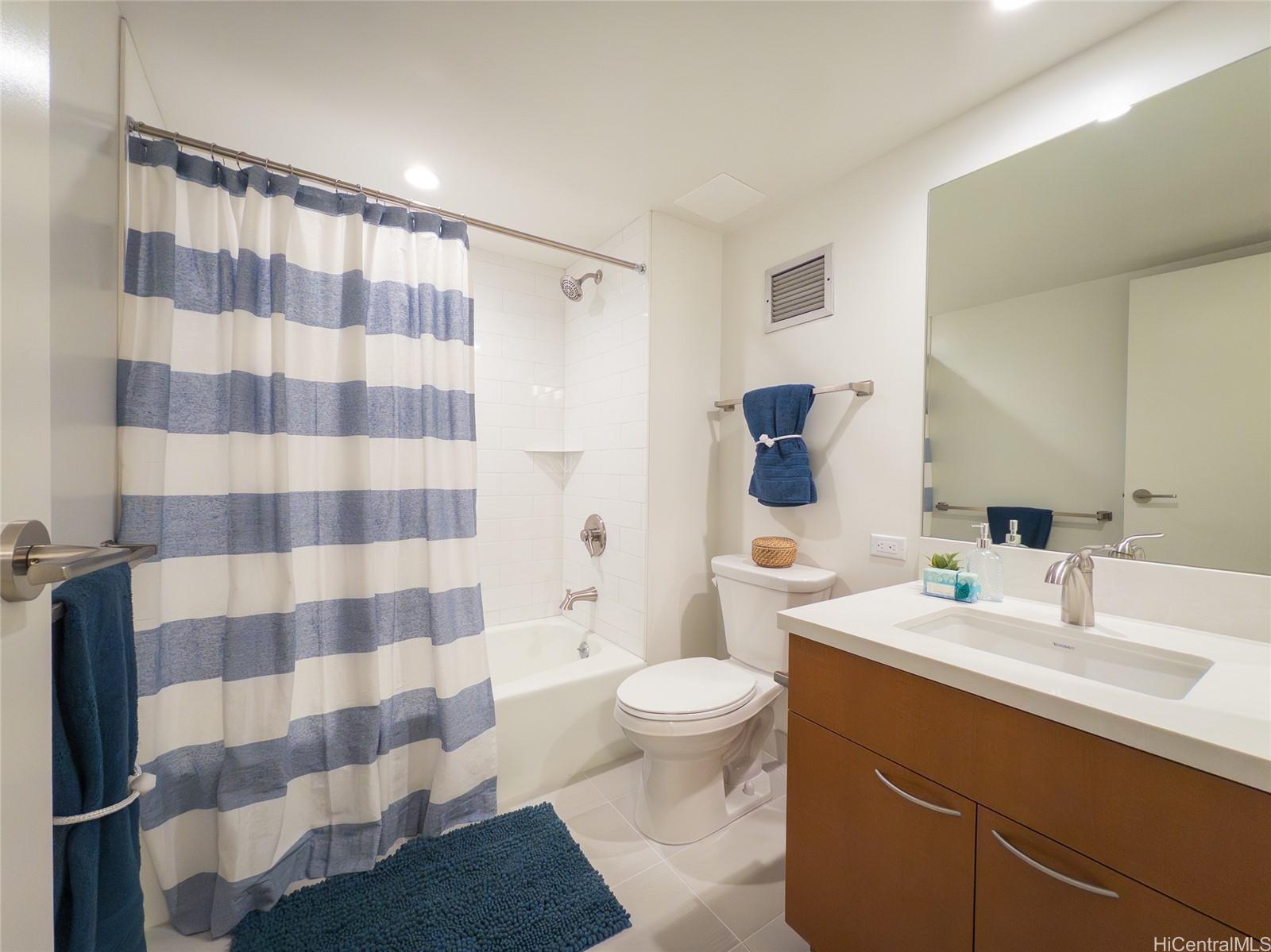 Lakecrest condo # PH2, Honolulu, Hawaii - photo 12 of 16