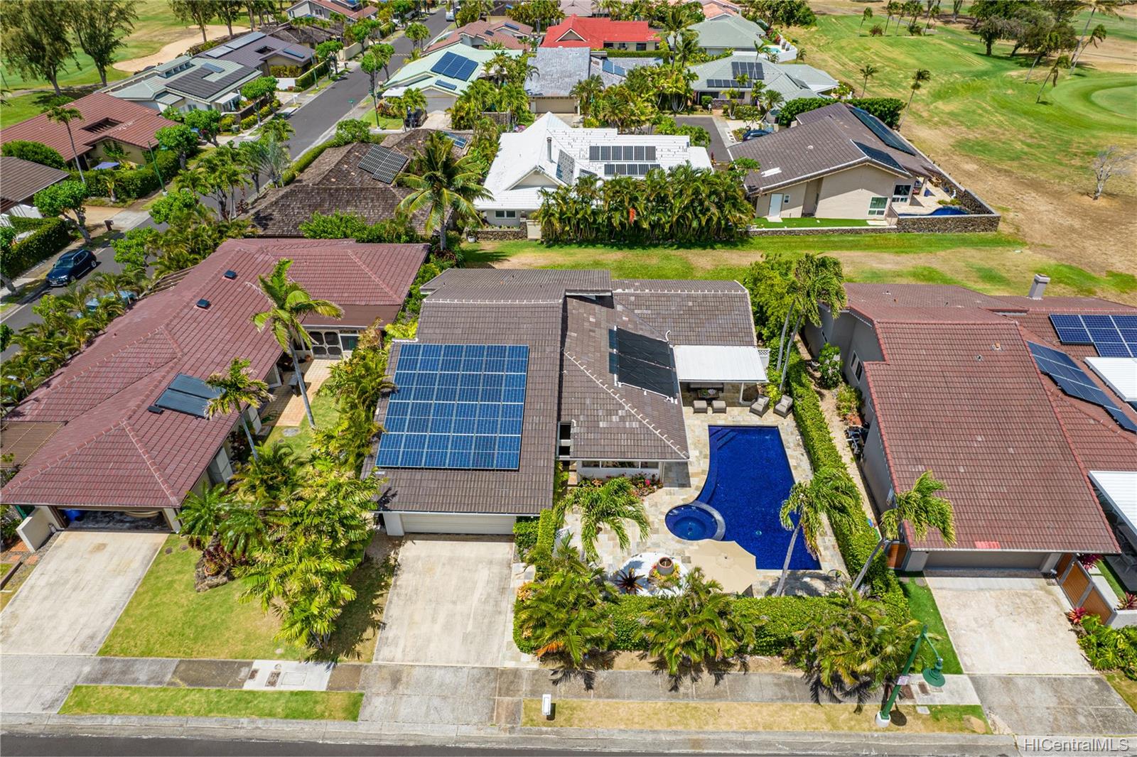 1149 Makaaoa Street , Honolulu, Hi 96825 Queens Gate