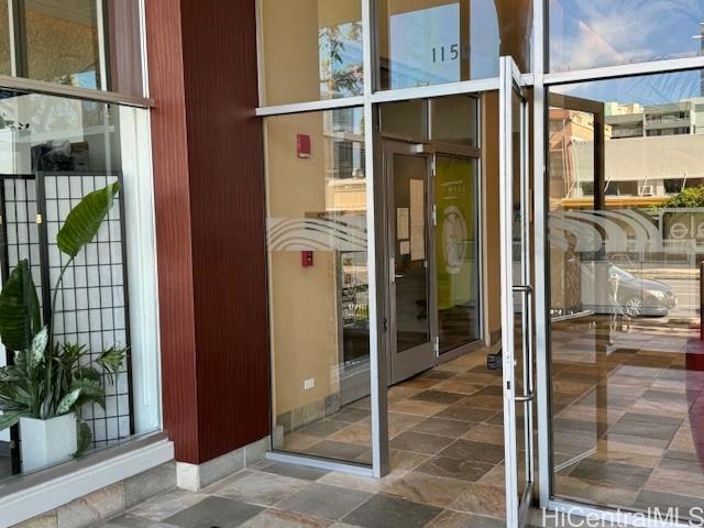 1150 S King St Honolulu Oahu commercial real estate photo2 of 6