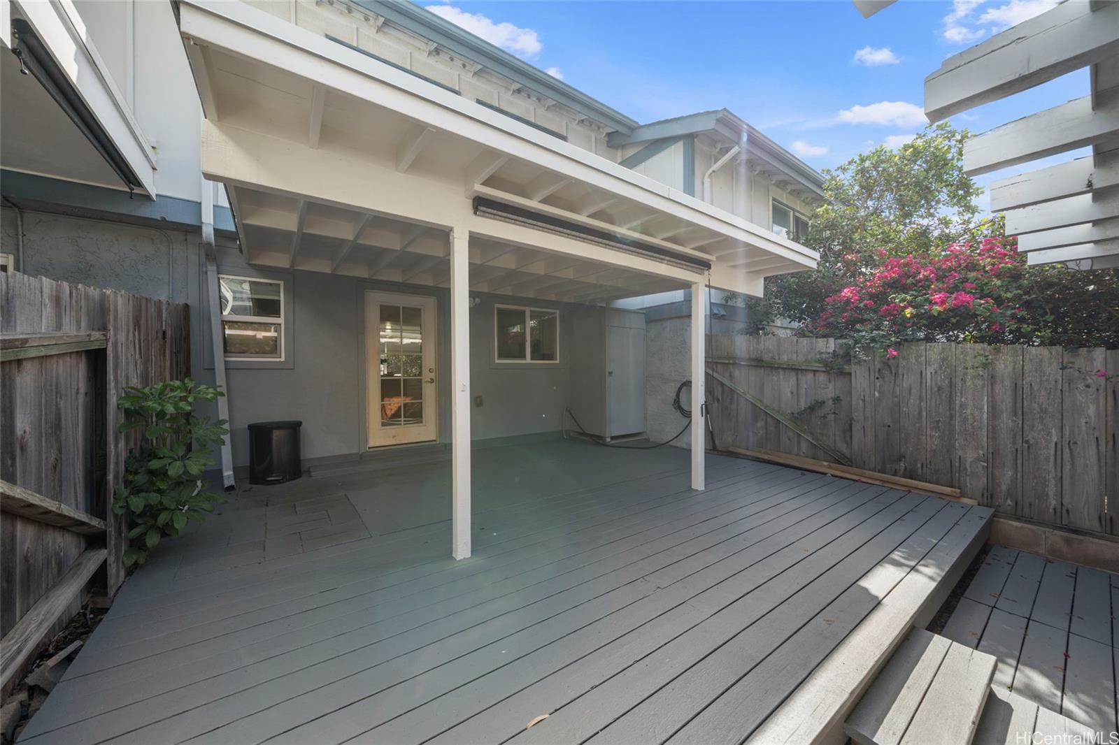 Mariners Village 3 condo # D, Honolulu, Hawaii - photo 18 of 24