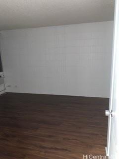 1155 Hassinger St Honolulu - Rental - photo 10 of 20