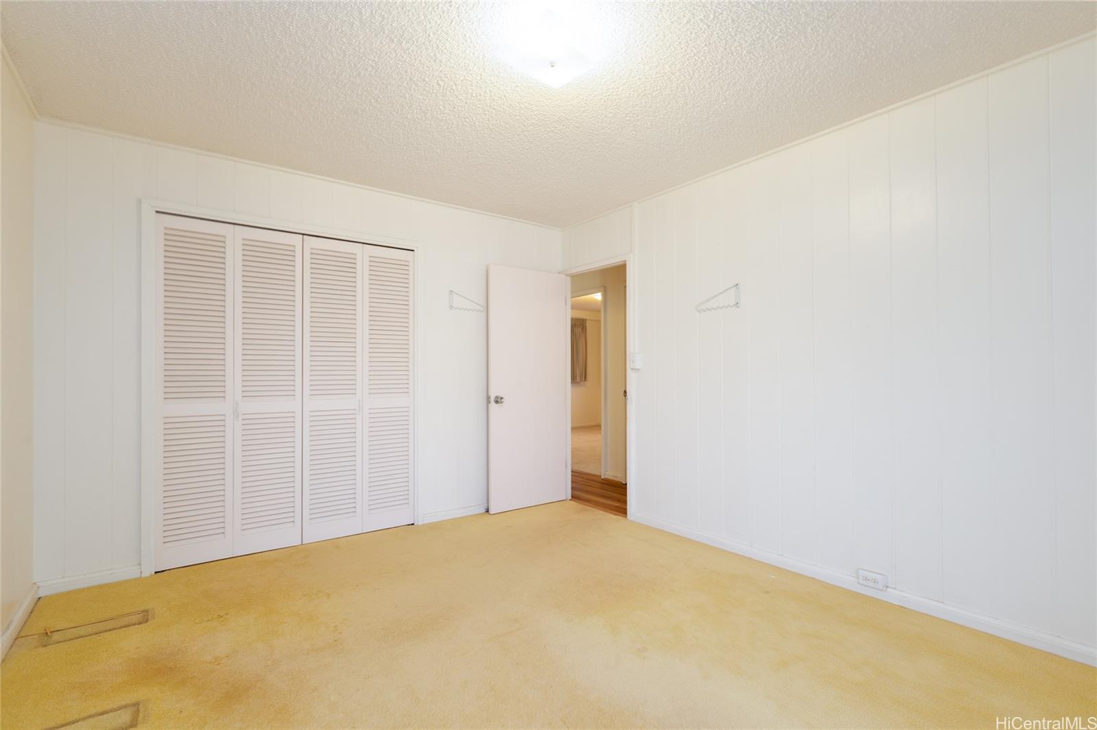 1157  Ala Aloalo Street Salt Lake, Honolulu home - photo 16 of 25