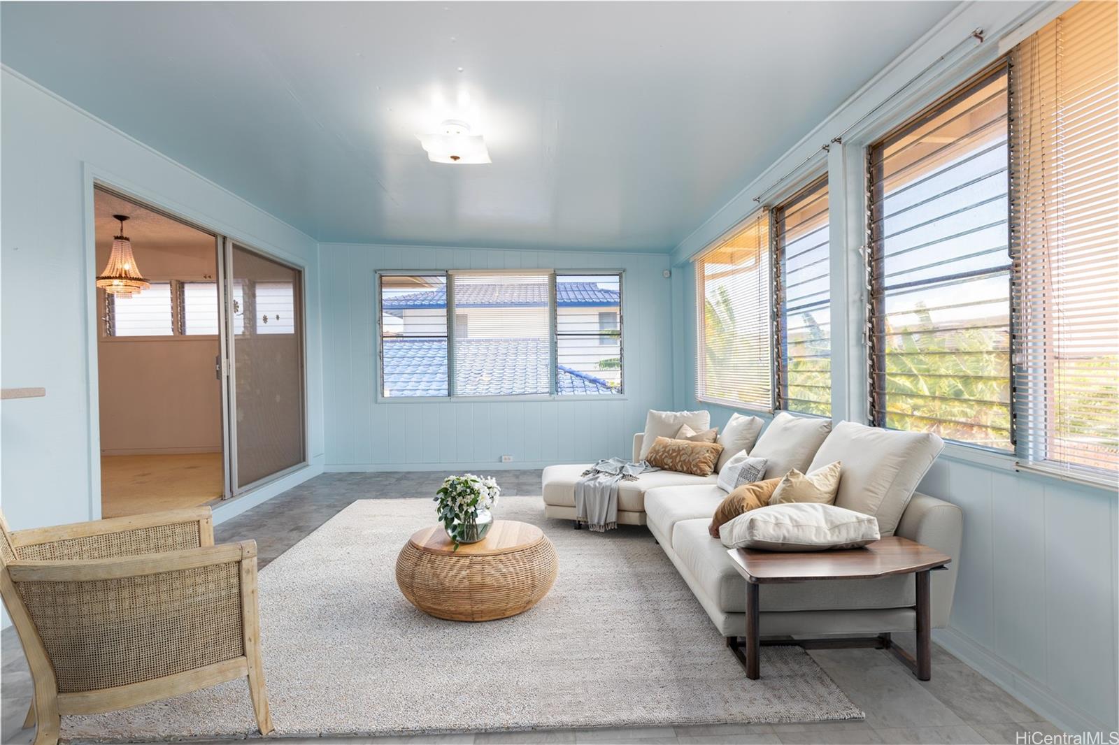 1157  Ala Aloalo Street Salt Lake, Honolulu home - photo 17 of 25