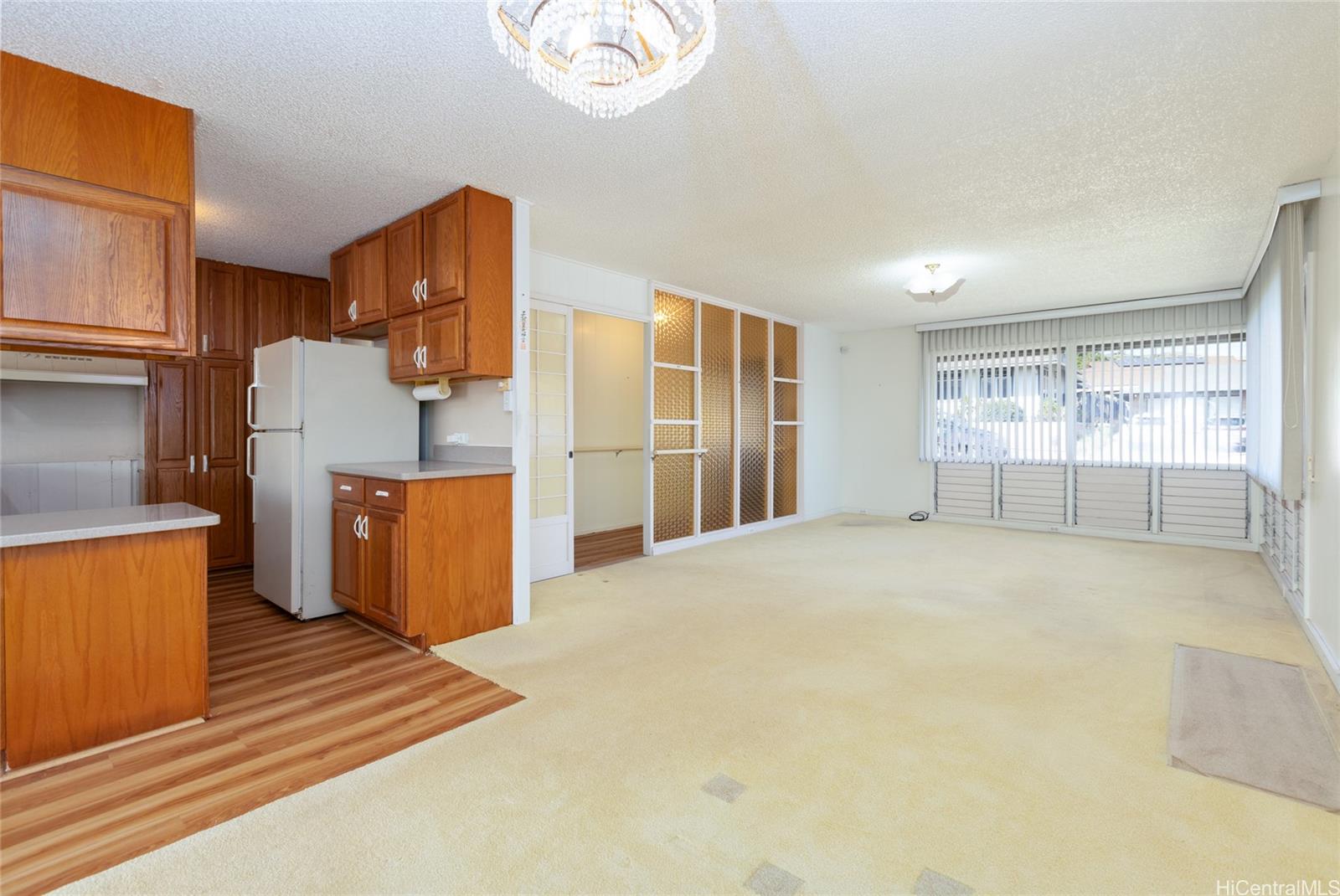 1157  Ala Aloalo Street Salt Lake, Honolulu home - photo 6 of 25