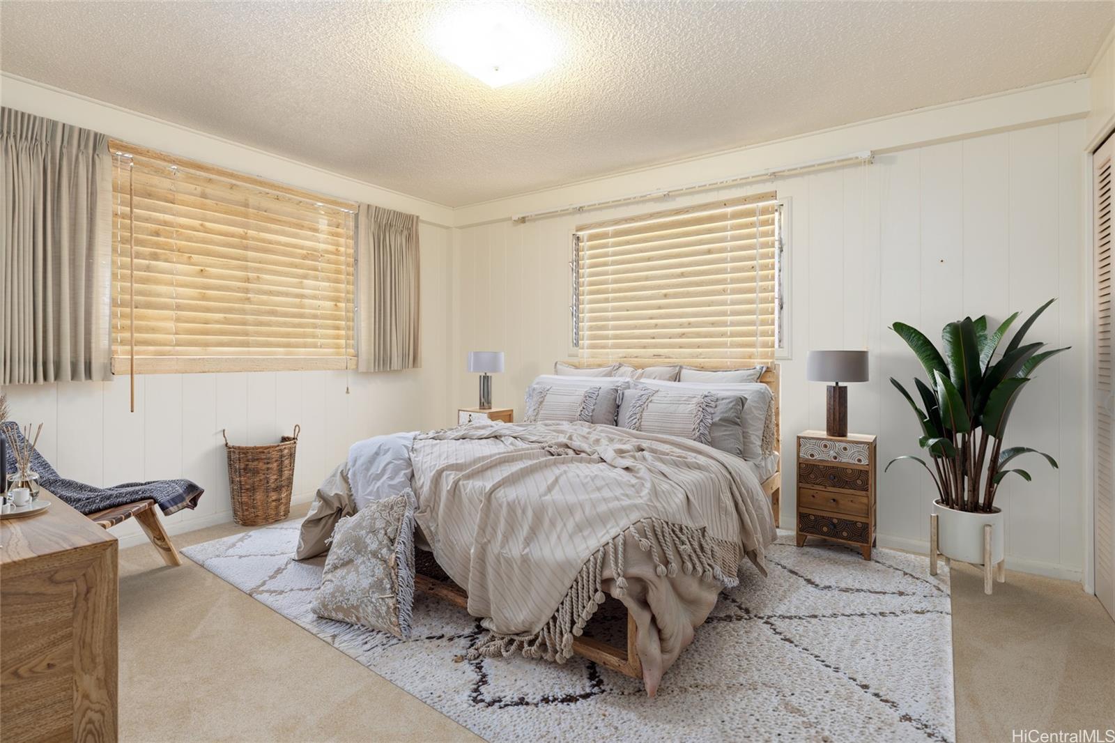 1157  Ala Aloalo Street Salt Lake, Honolulu home - photo 9 of 25