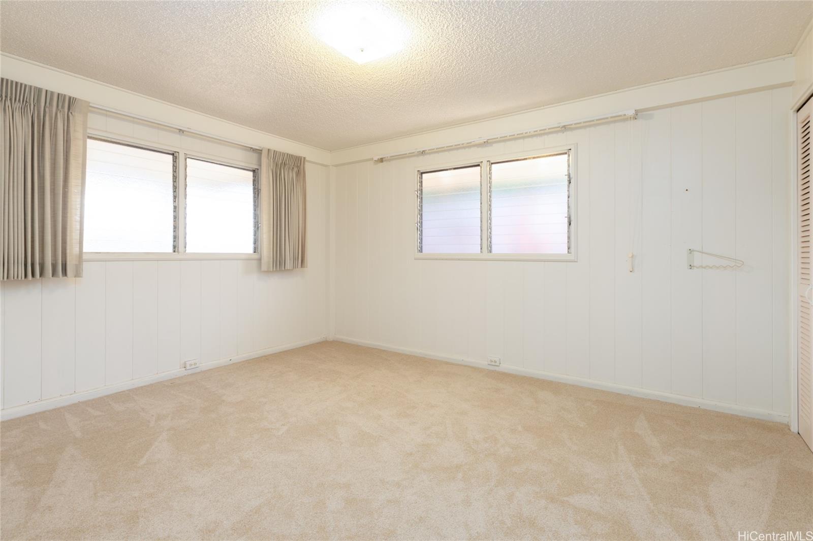 1157  Ala Aloalo Street Salt Lake, Honolulu home - photo 10 of 25