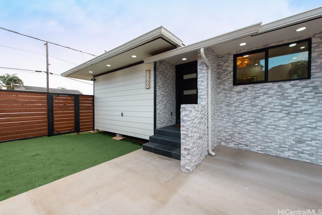 1159  Loho Street Keolu Hills, Kailua home - photo 3 of 25