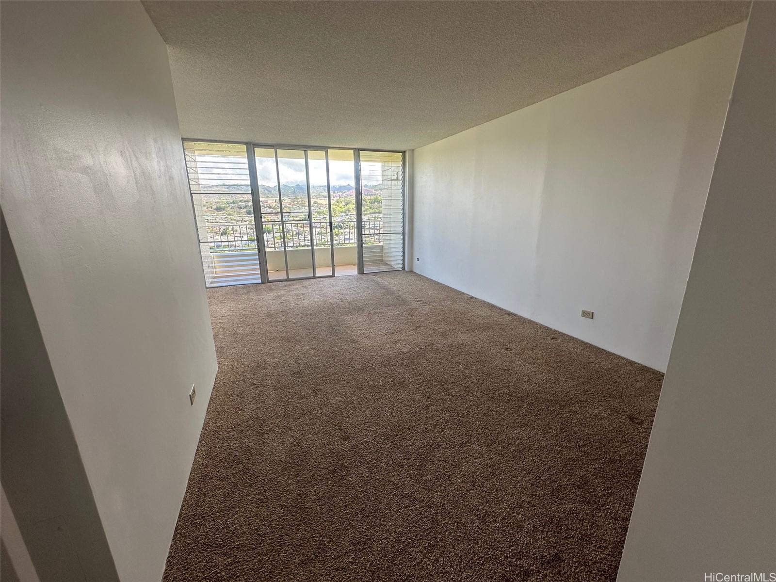 Greenview condo # 1104, Honolulu, Hawaii - photo 2 of 16