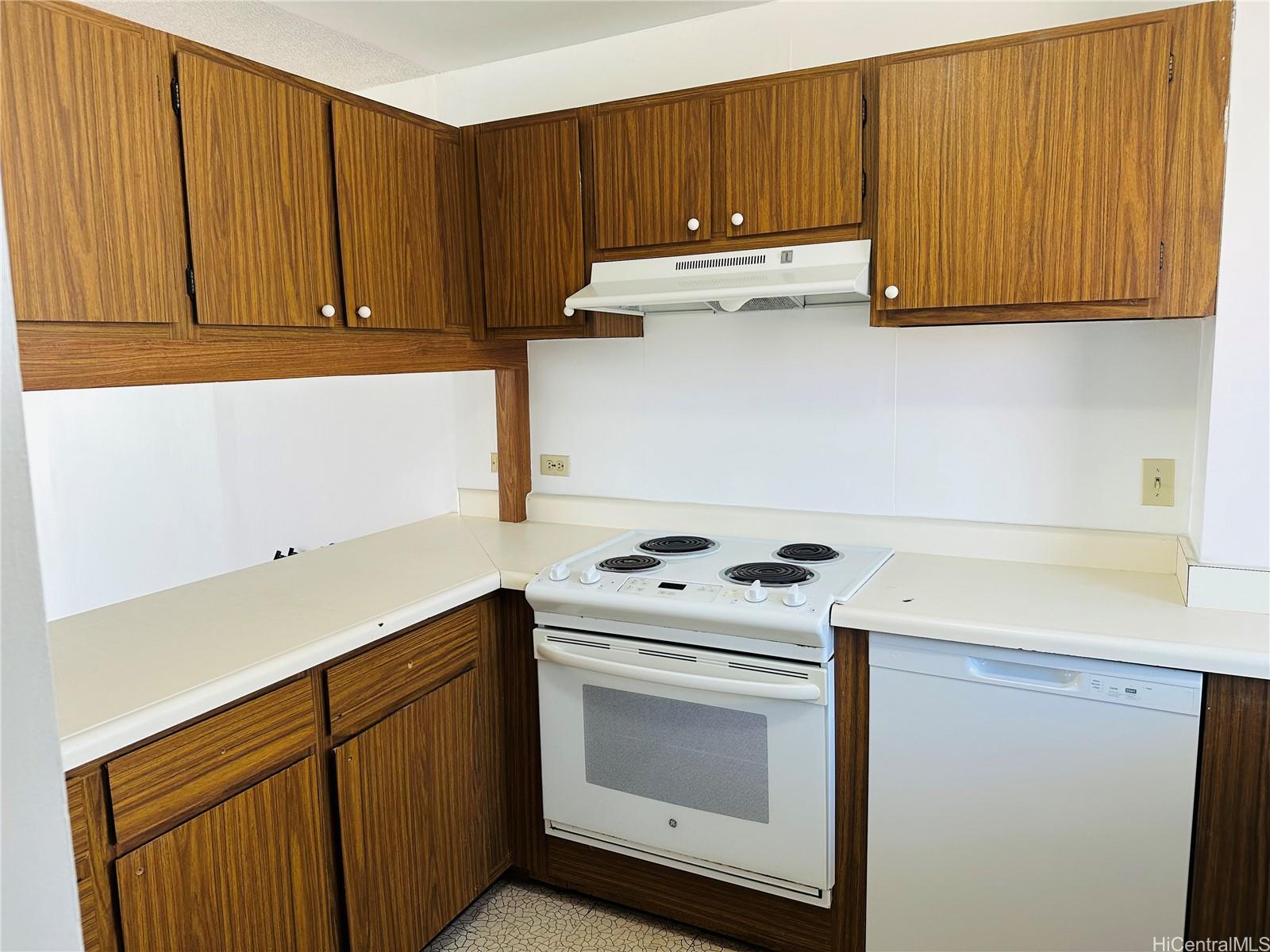 Greenview condo # 1104, Honolulu, Hawaii - photo 7 of 9