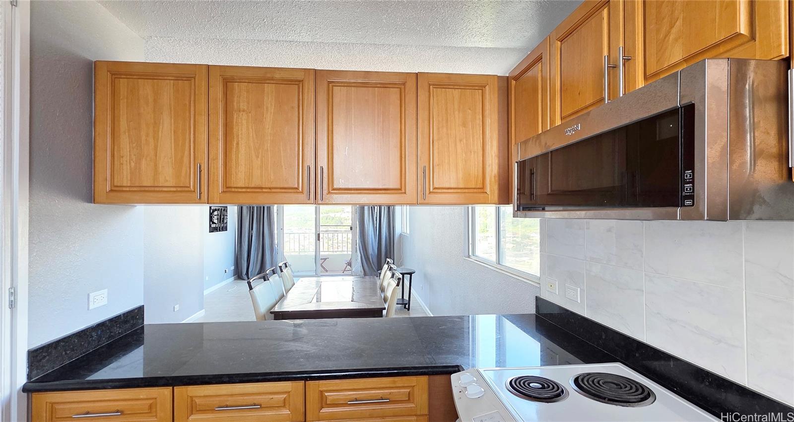 1160 Ala Napunani Street Honolulu - Rental - photo 7 of 22